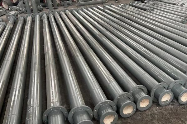 两端法兰式内衬陶瓷管 两端法兰式内衬陶瓷管
